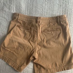 Anthropologie chino relaxed fit short 5.75” inseam